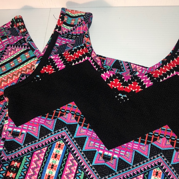 Body con colorful midi dress - Picture 2 of 4